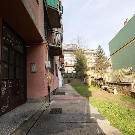 Suburban Escape 1 Apartamento